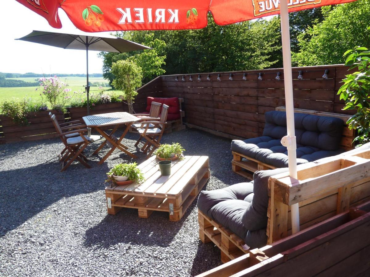 Appartement 'chez Lulu' - De Charme En Ardennes Avec Grande Terrasse Fermée Nassogne